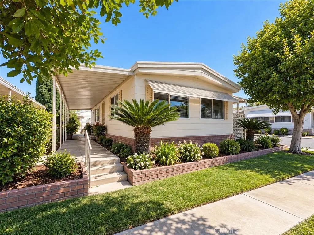 16966 Lake Knoll, Yorba Linda, CA — listing photo 1