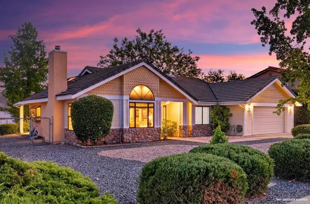 23543 Oriente Way, Ramona, CA — listing photo 1