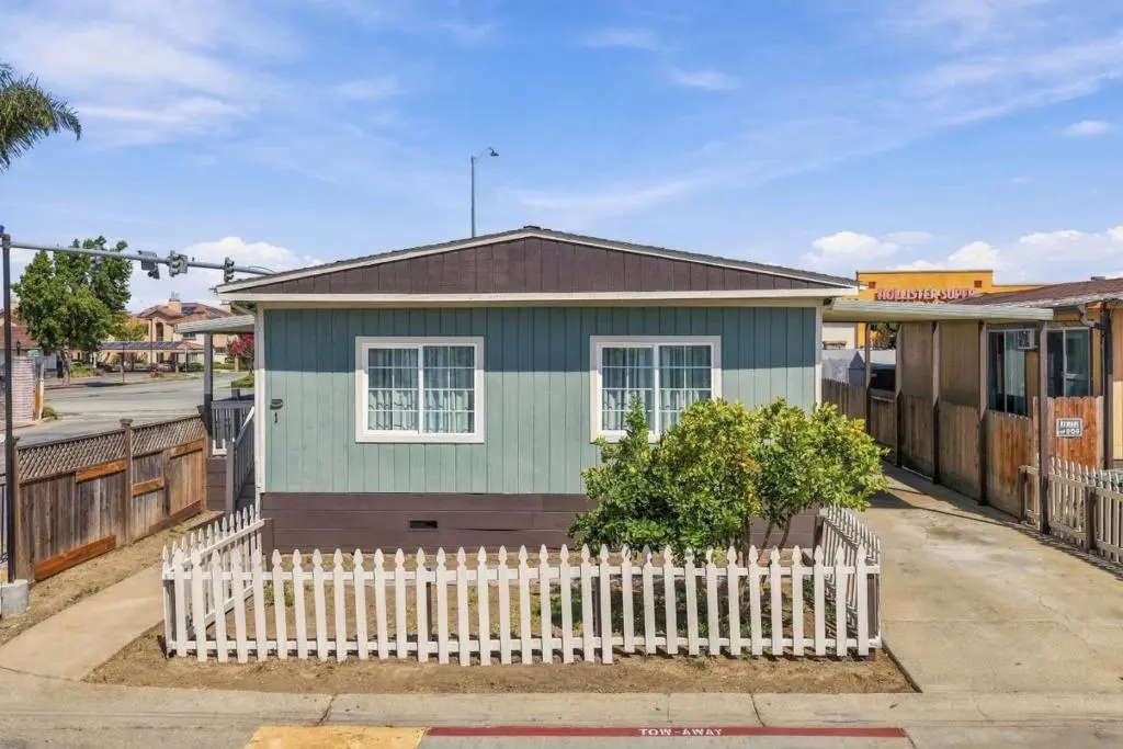 1 Appletree Lane, 1, Hollister, CA — listing photo 1