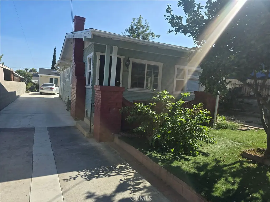Single Family Residence for rent at 6126 Springvale, Los Angeles, CA featuring 4 beds and 1 bath