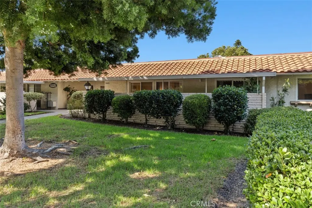 5325 Bahia Blanca W #P W, Laguna Woods, CA — listing photo 1
