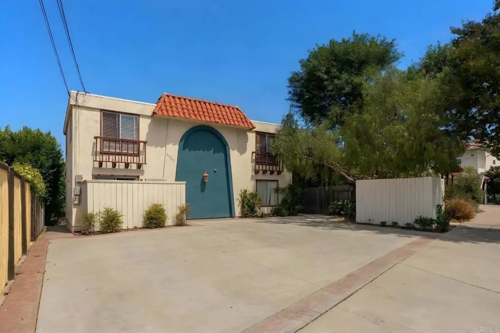 2520 collier Avenue, San Diego, CA — listing photo 1