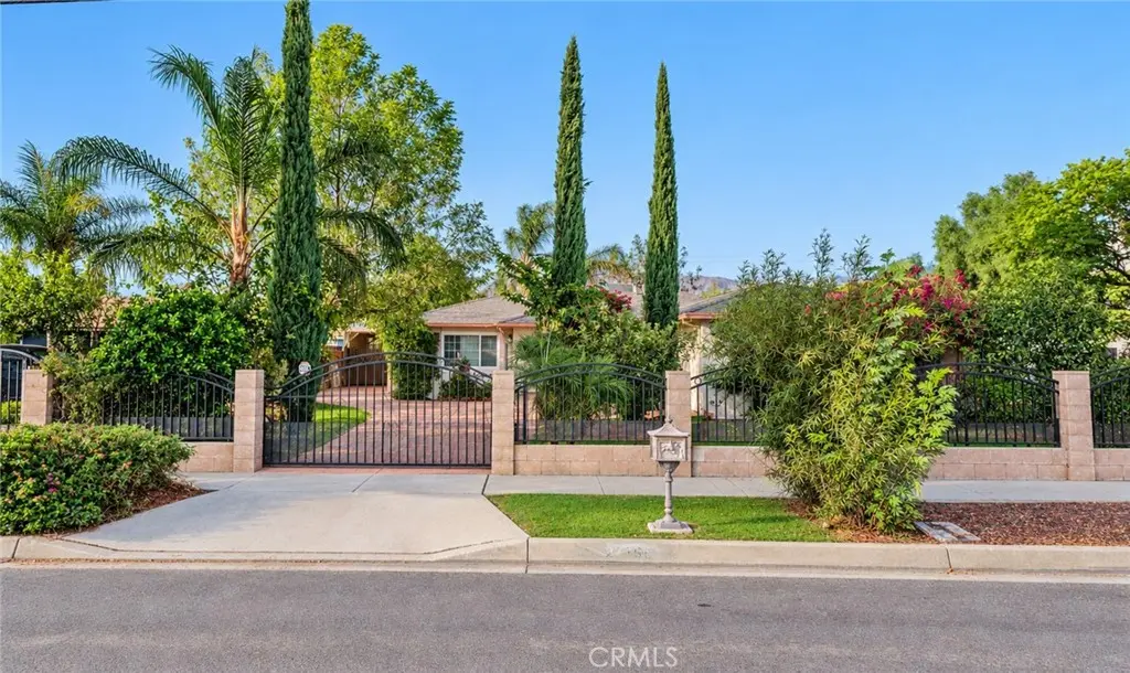 27150 Cypress, Highland, CA — listing photo 1