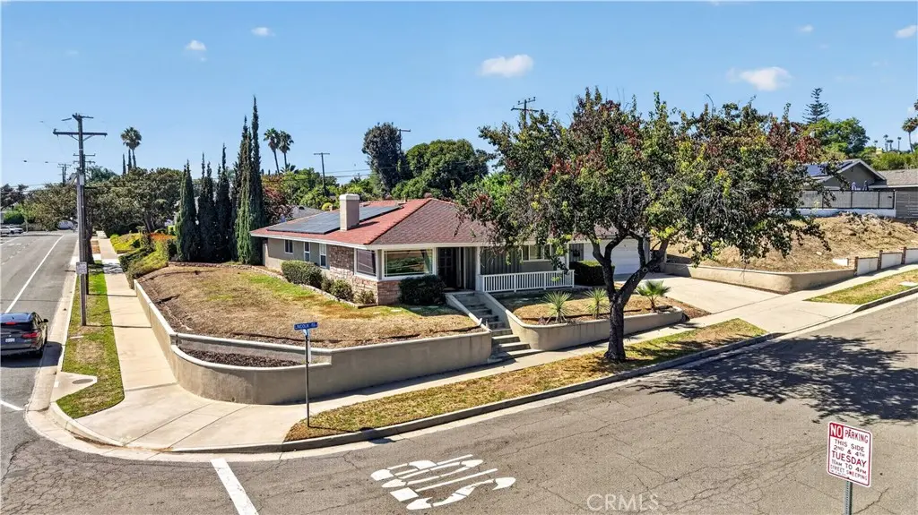 Single Family Residence for sale at 1201 N Lincoln Avenue, Fullerton, CA featuring 3 beds and 3 baths