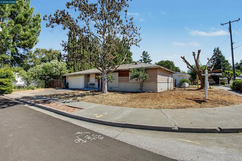 3865 Raap Ave, Martinez, CA — listing photo 1