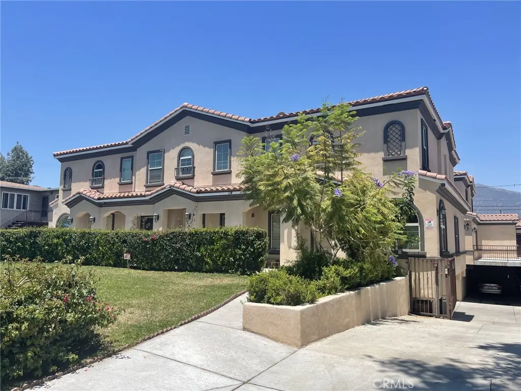 Townhouse for rent at 23 Christina Street C, Arcadia, CA featuring 3 beds and 3 baths
