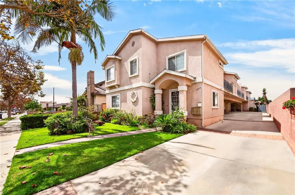 15919 Halldale Ave #A, Gardena, CA — listing photo 1