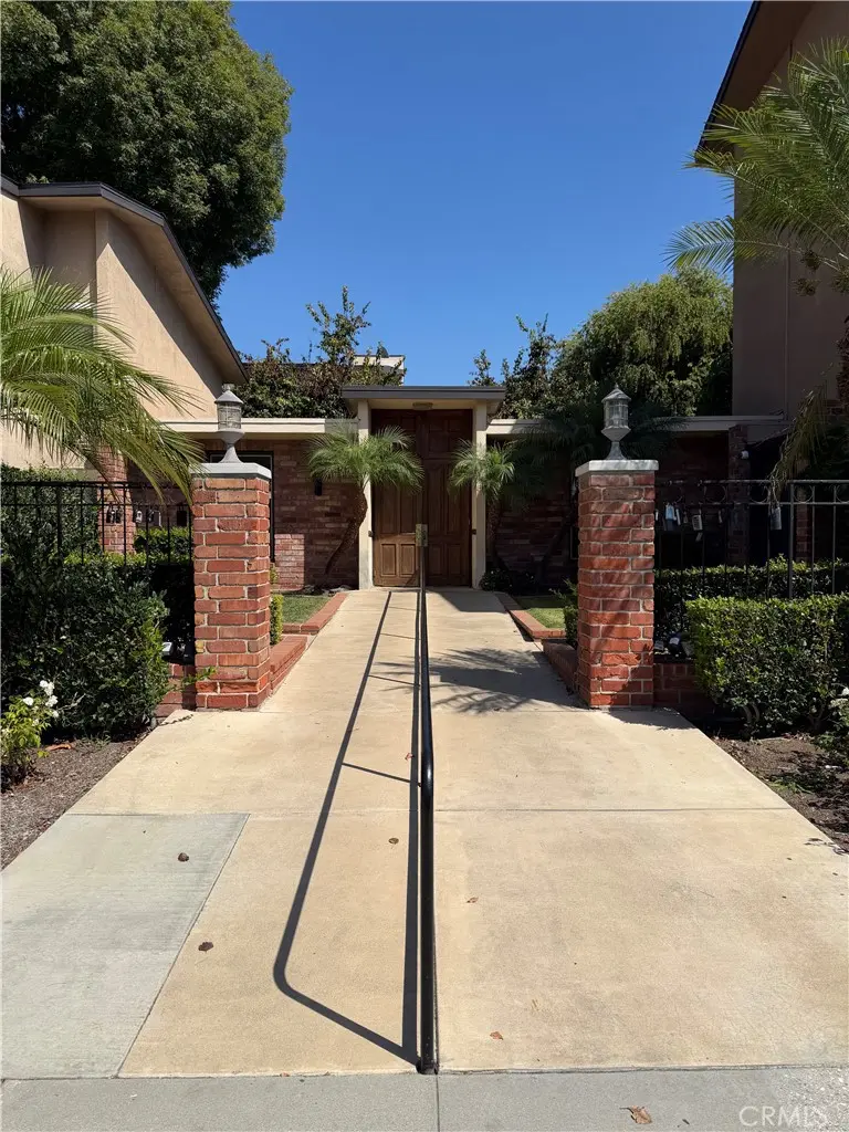 12200 Montecito B103, Seal Beach, CA — listing photo 1