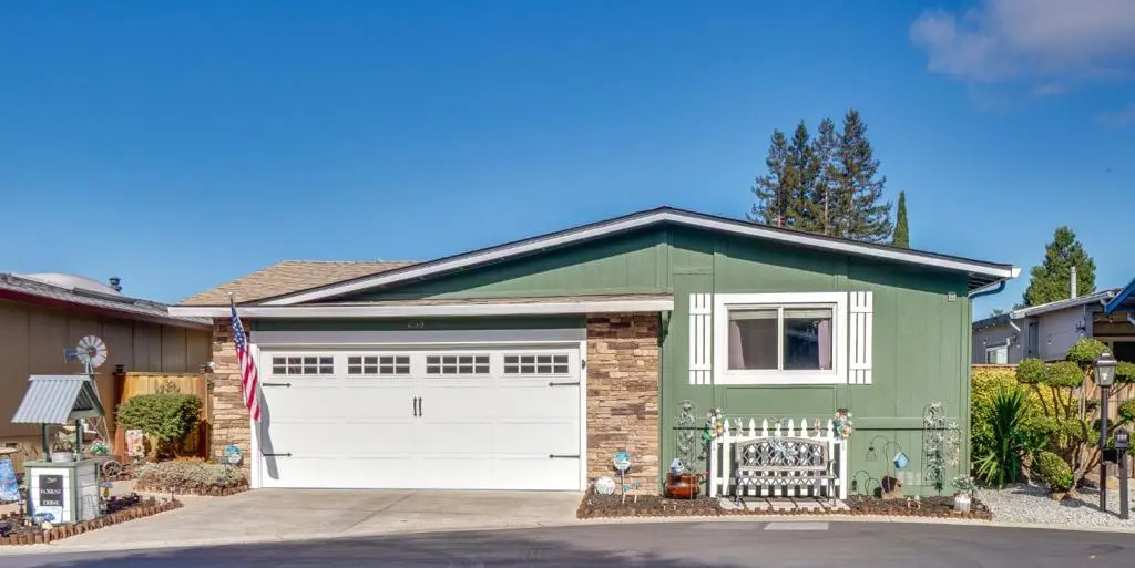 Manufactured In Park for sale at 259 Forest Dr 259, Morgan Hill, CA featuring 2 beds and 2 baths