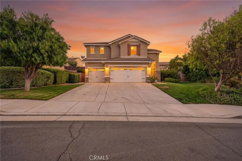 Single Family Residence for sale at 30392 Terrain, Murrieta, CA featuring 4 beds and 3 baths