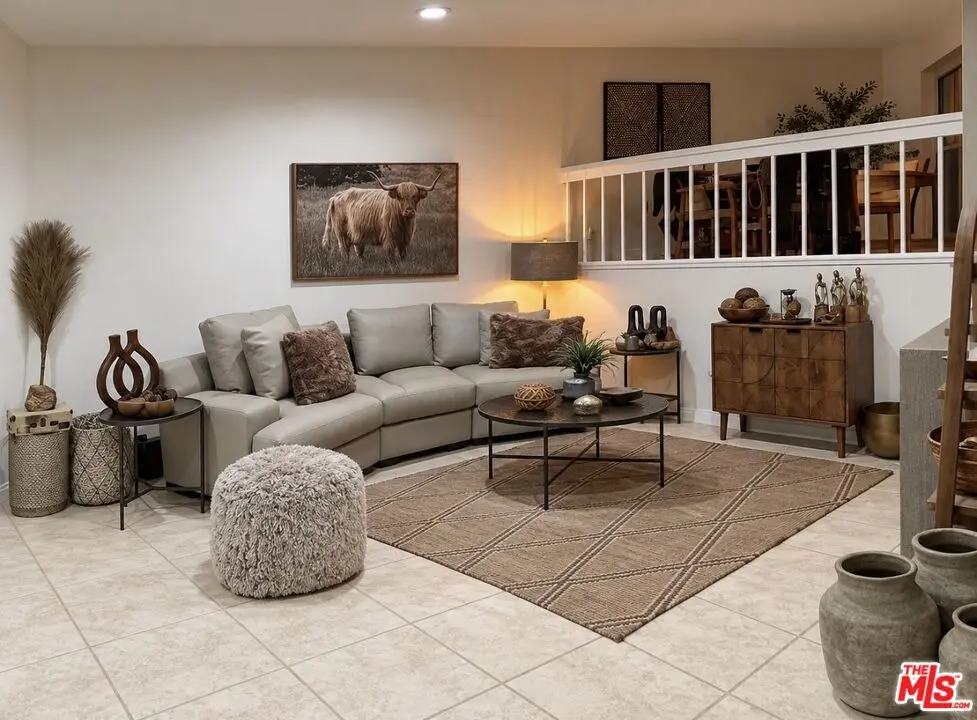 22313 Erwin Street, Woodland Hills, CA — listing photo 1