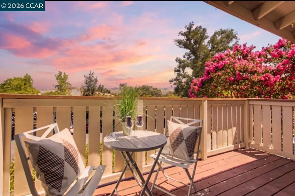 100 Kinross Dr 30, Walnut Creek, CA — listing photo 1