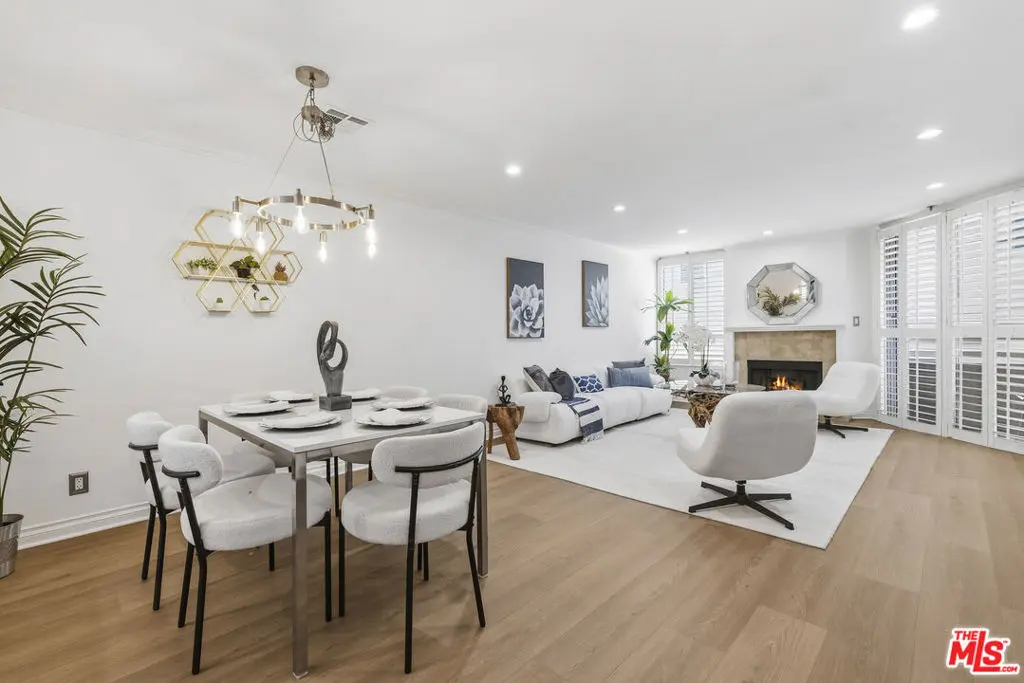 4164 Tujunga Avenue 103, Studio City, CA — listing photo 1