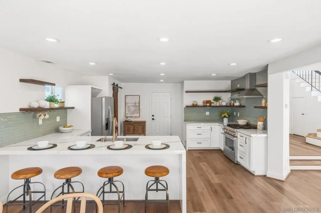 1851 Via Primero, Oceanside, CA — listing photo 1