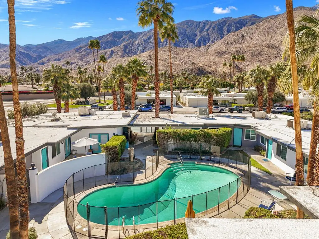 2080 S Camino Real, Palm Springs, CA — listing photo 1