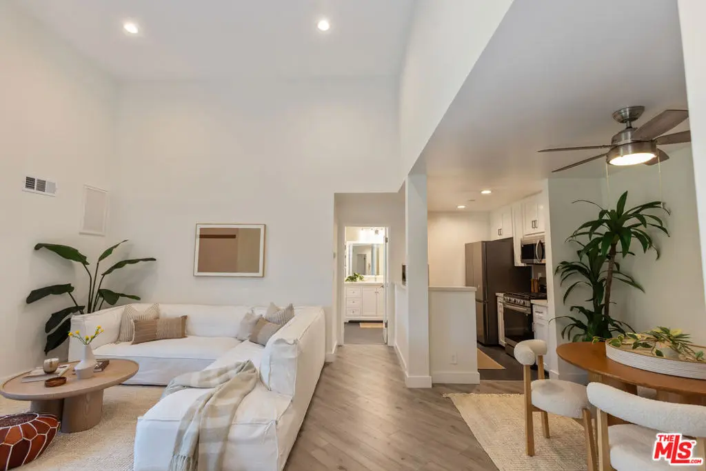 Condominium for sale at 11701 Texas Avenue 308, Los Angeles, CA featuring 2 beds and 2 baths