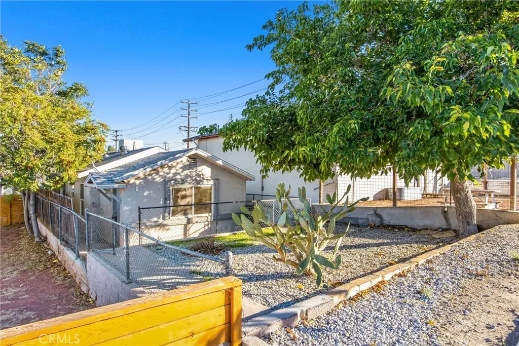 15557 5th Street, Victorville, CA — listing photo 1