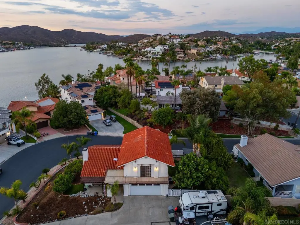 29760 Eagle Point Drive, Canyon Lake, CA — listing photo 1