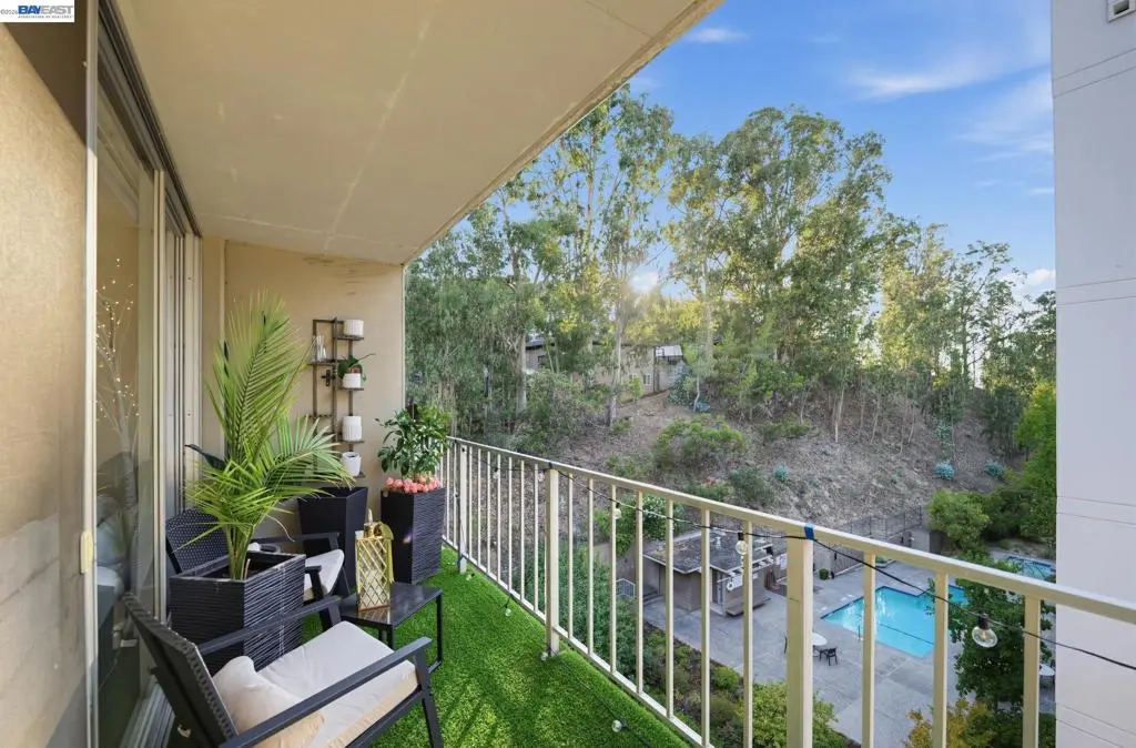400 Davey Glen Rd 4824, Belmont, CA — listing photo 1