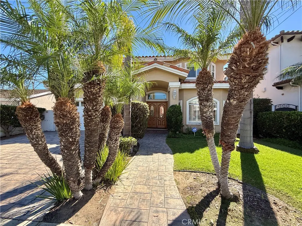 1456 5th, Manhattan Beach, CA — listing photo 1