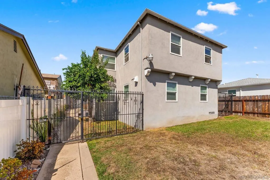 4454 60 52nd Street, San Diego, CA — listing photo 1