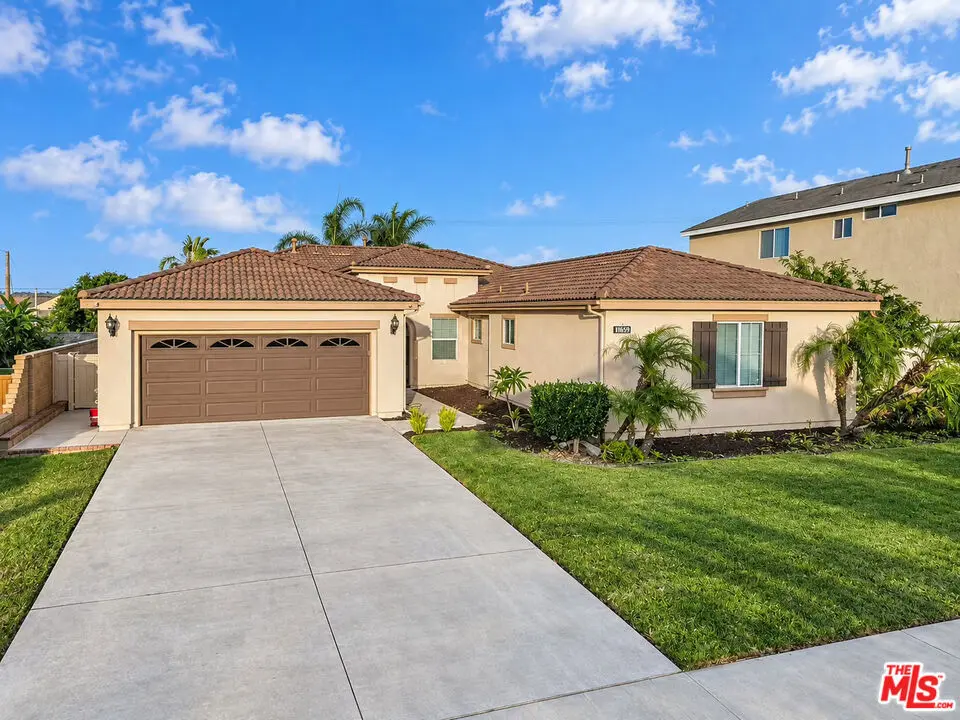 17886 Robusta Drive, Riverside, CA — listing photo 1