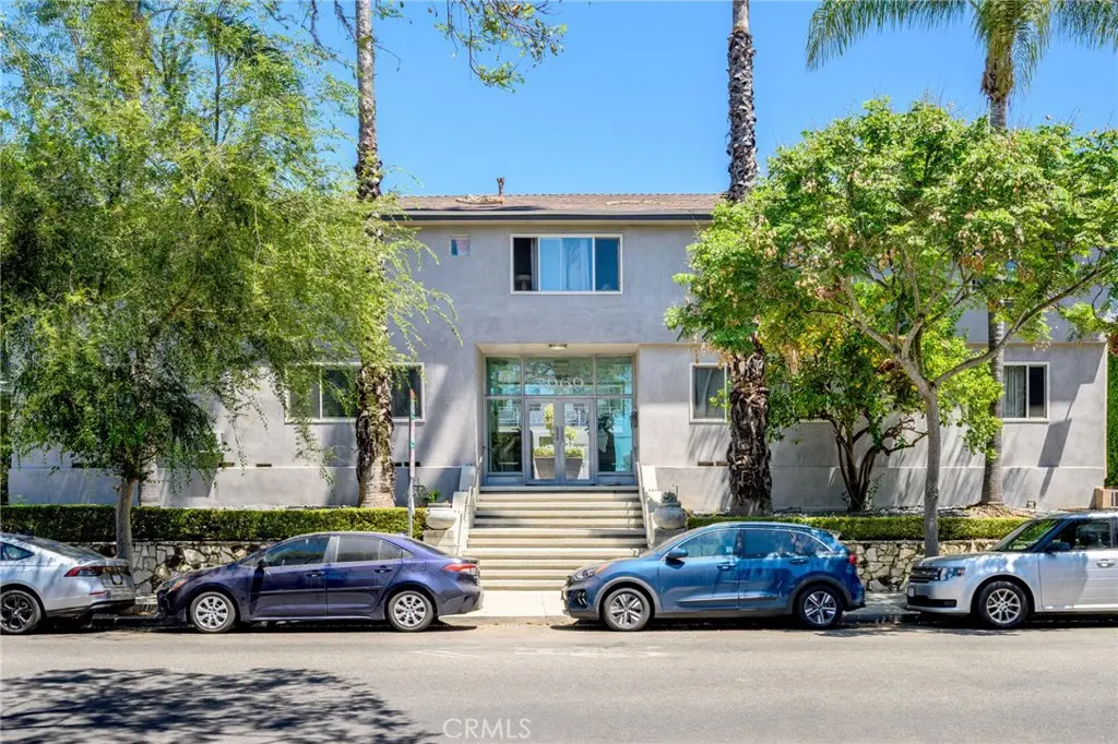 7969 Norton Avenue 3, West Hollywood, CA — listing photo 1