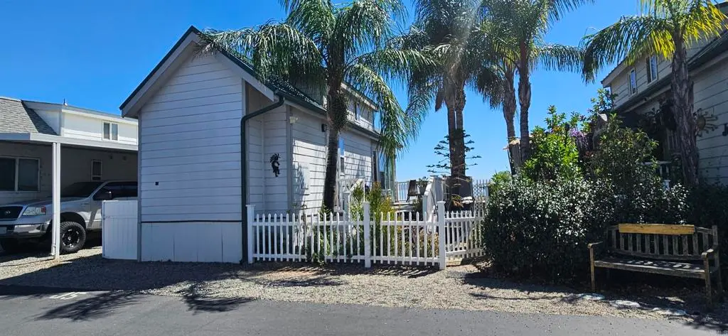 Manufactured In Park for sale at 32000 Riverside Drive J5, Lake Elsinore, CA featuring 1 bed and 1 bath