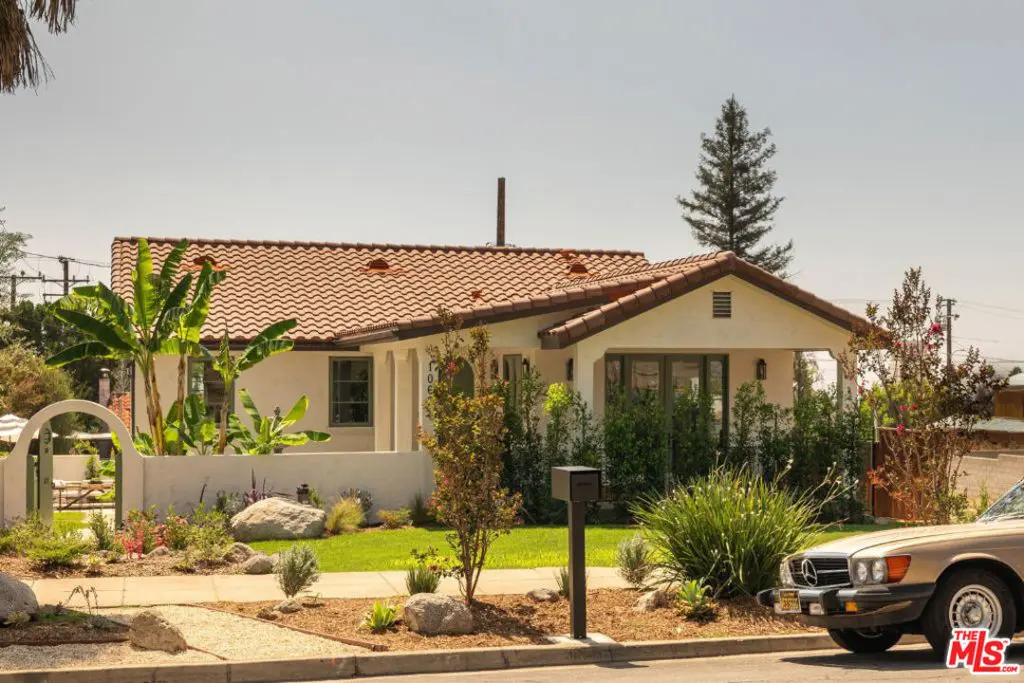 1062 Beverly Way, Altadena, CA — listing photo 1