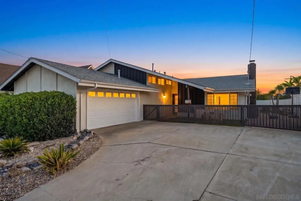 6248 Spruce Lake Ave, San Diego, CA — listing photo 1