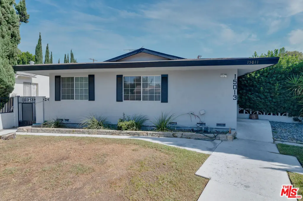 Single Family Residence for rent at 15013 Hartsook Street, Los Angeles, CA featuring 5 beds and 3 baths