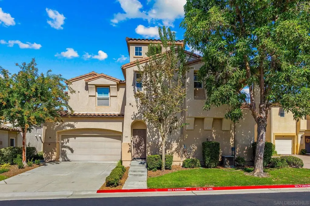 977 Pearleaf Ct, San Marcos, CA — listing photo 1