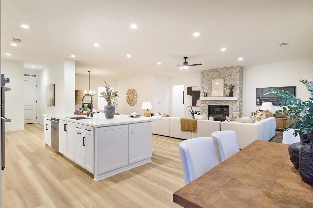 1748 Ishihara Rd, Vista, CA — listing photo 1