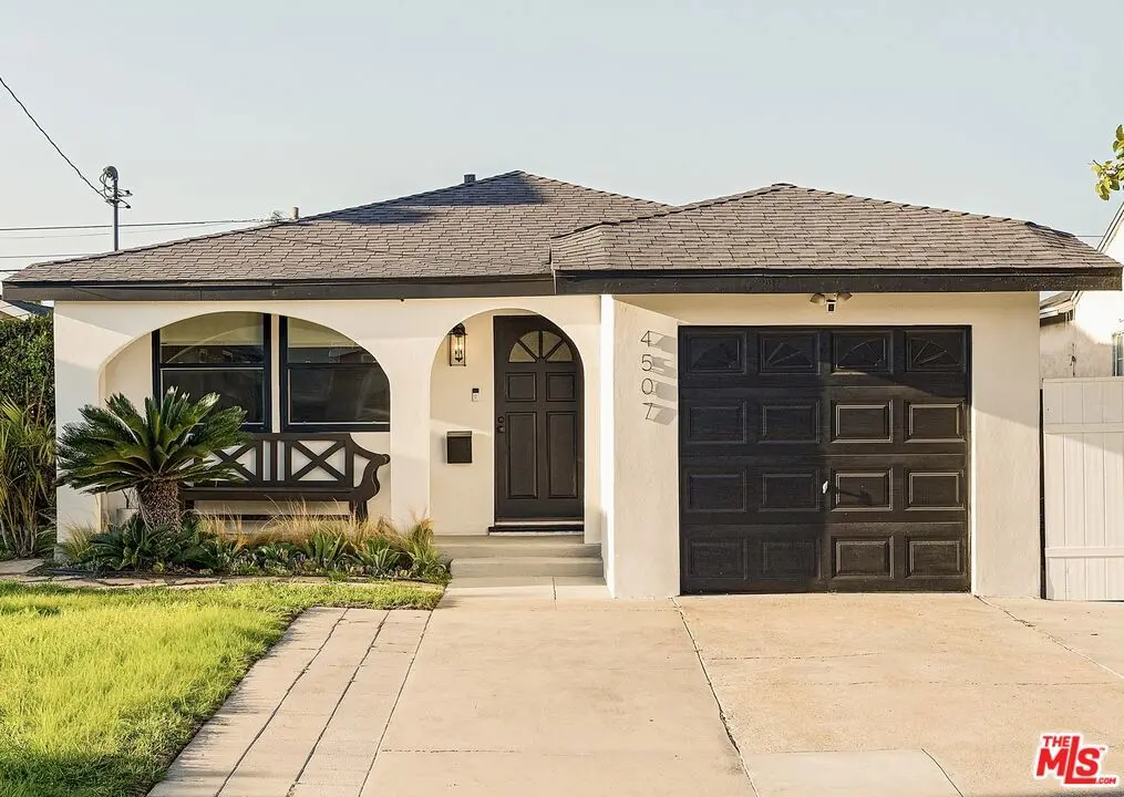 4507 W 142nd Street, Hawthorne, CA — listing photo 1