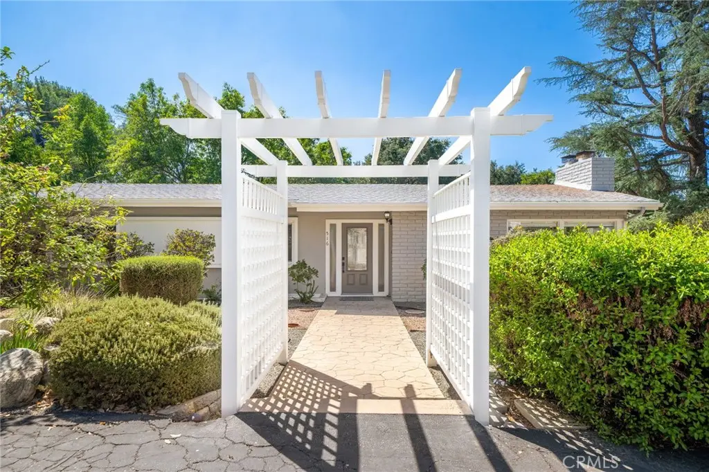 516 Marilyn, Redlands, CA — listing photo 1