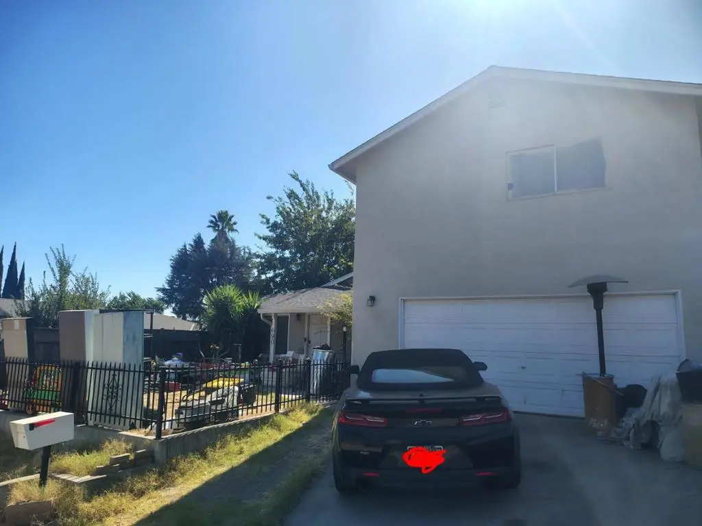 690 Melva Avenue, Oakdale, CA — listing photo 1
