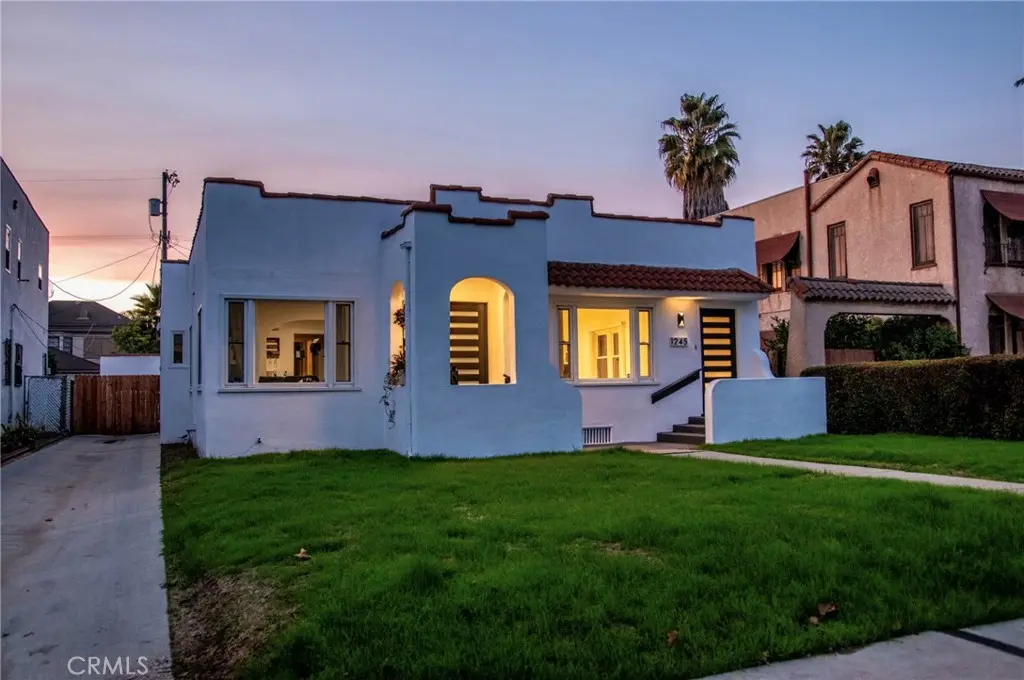 1247 S. Tremaine Avenue, Los Angeles, CA — listing photo 1