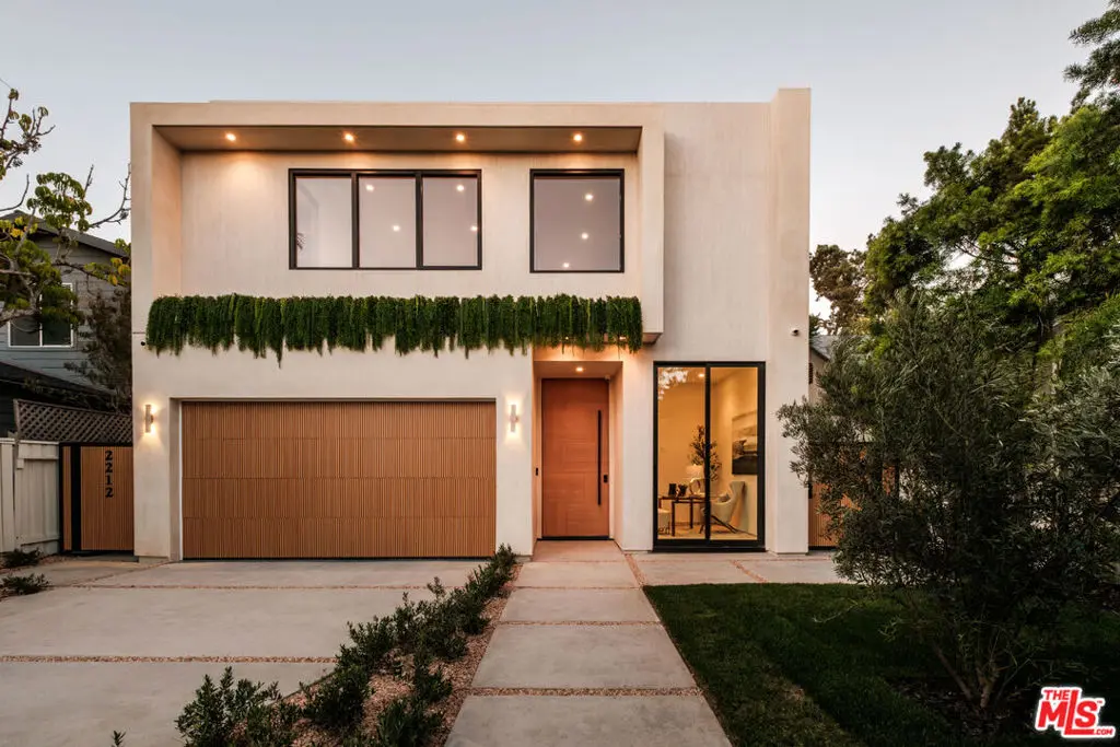 2214 Glyndon Avenue, Venice, CA — listing photo 1