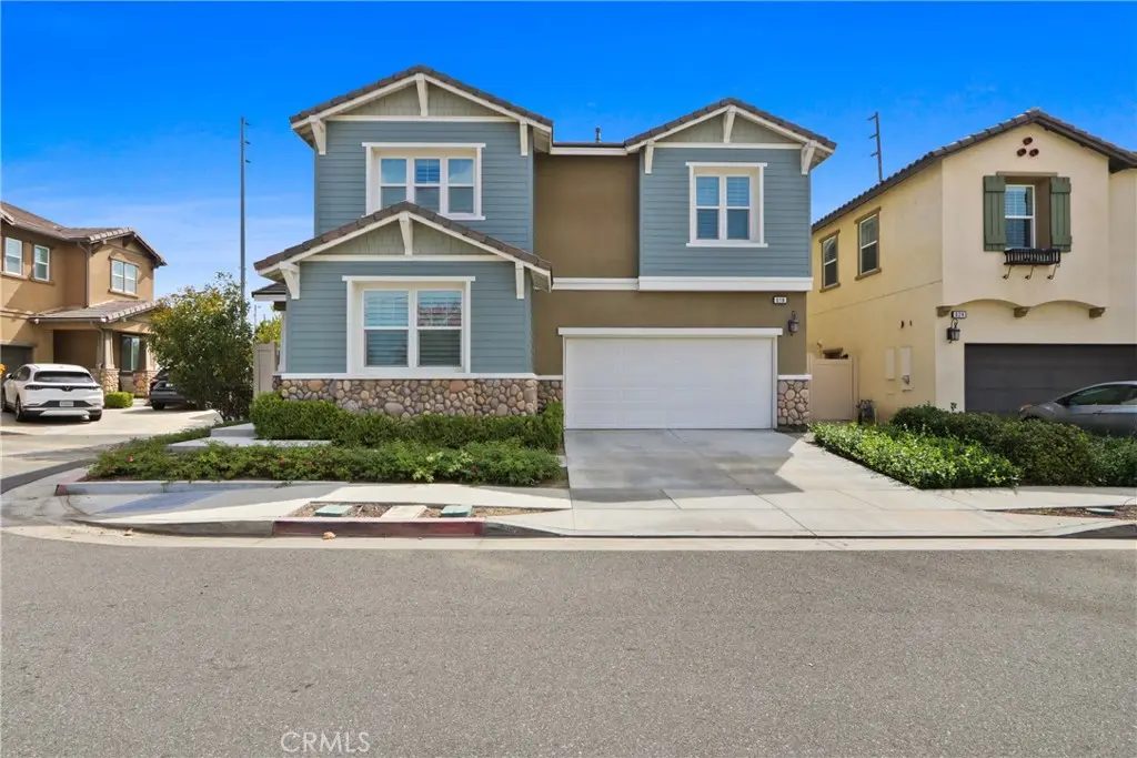 Single Family Residence for sale at 618 S Lakeshore Drive, Anaheim, CA featuring 4 beds and 3 baths