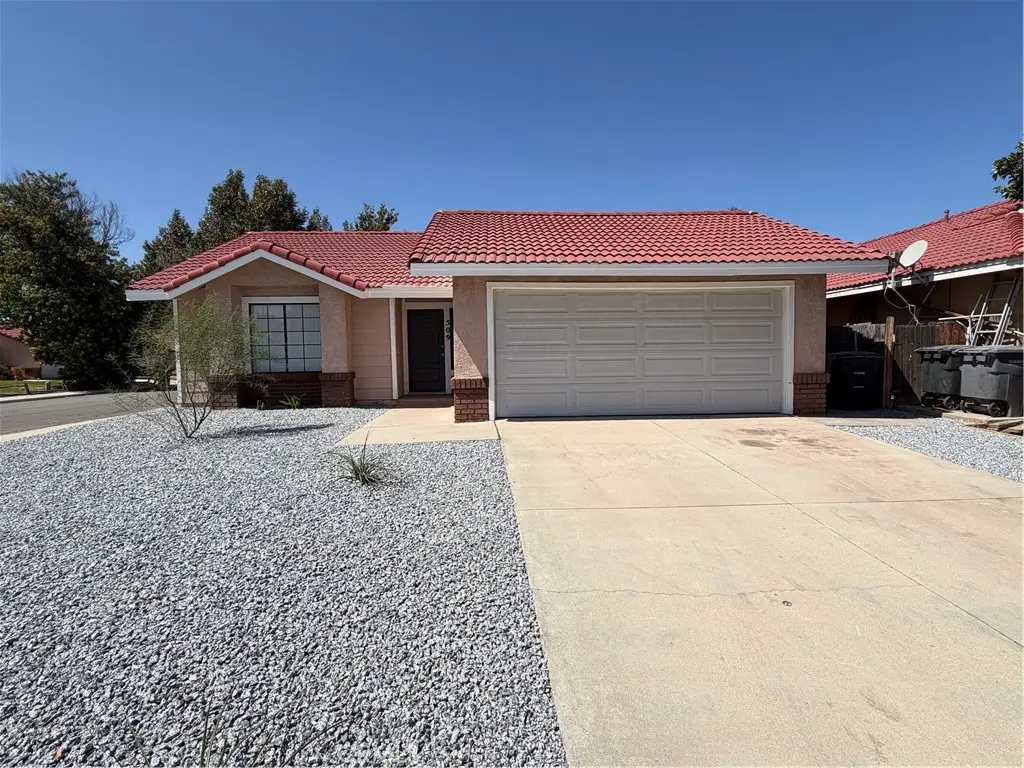 509 Boston Street, Hemet, CA — listing photo 1