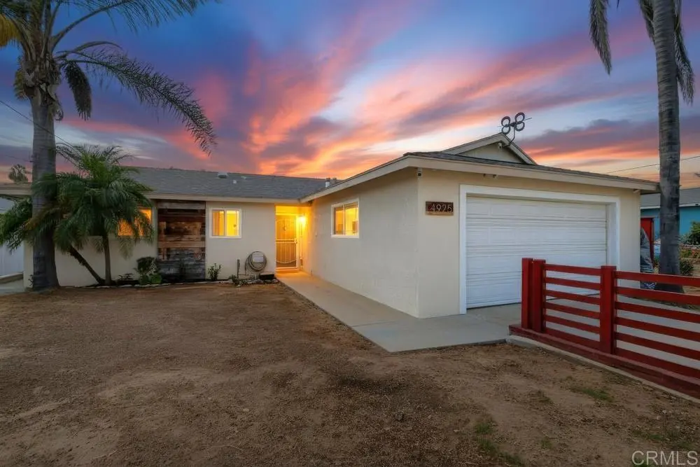 4925 Siesta Drive, Oceanside, CA — listing photo 1