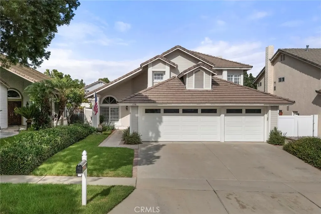 1718 Fairmont Dr, Corona, CA — listing photo 1