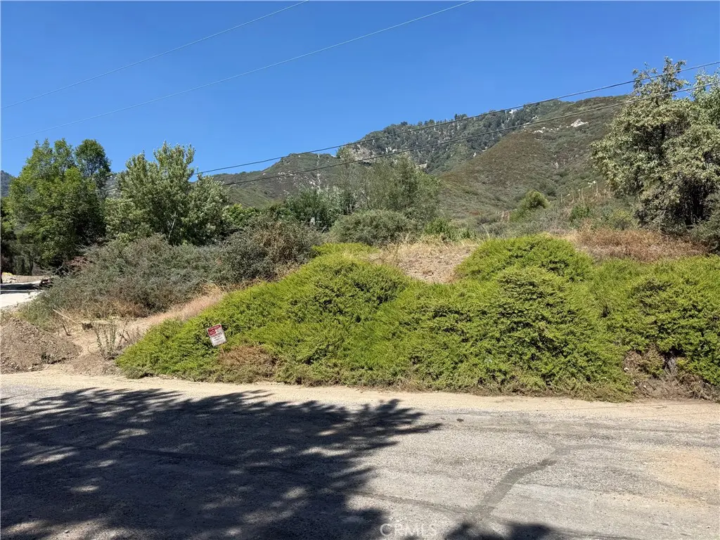 23680 Hillview Road, San Bernardino, CA — listing photo 1