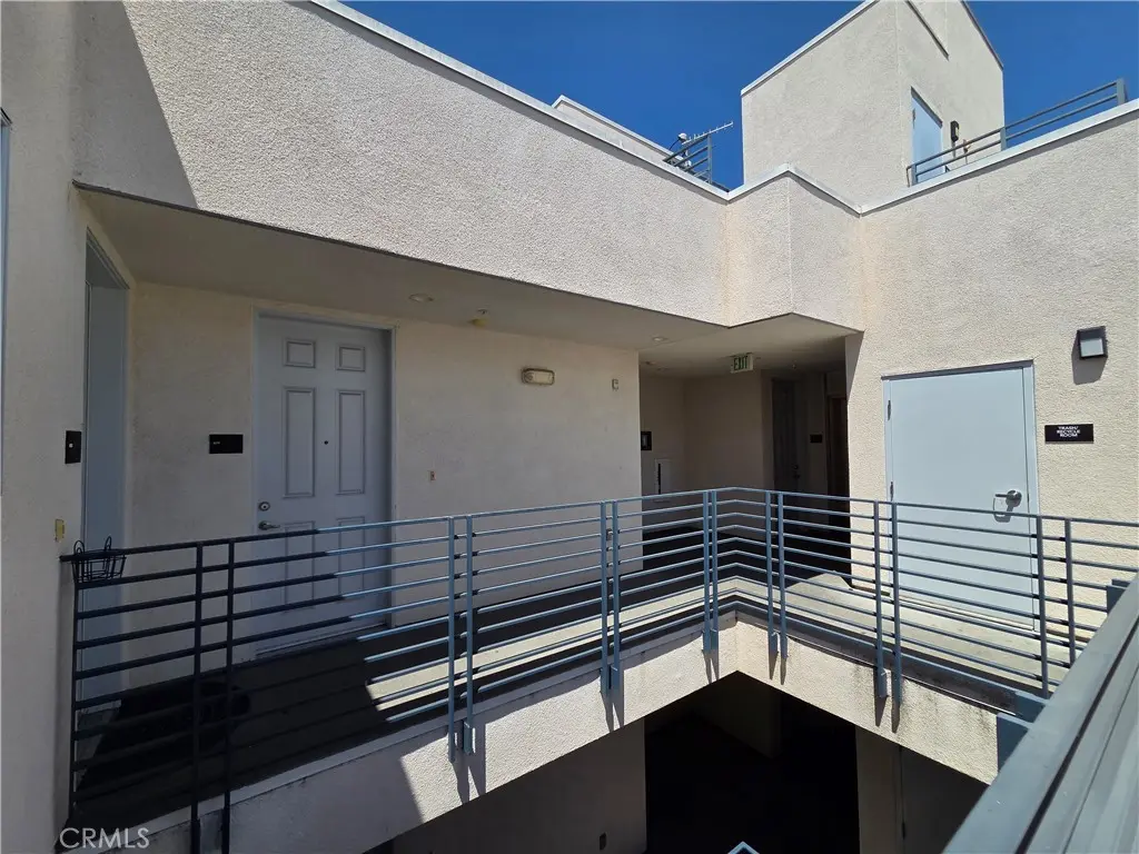 Apartment for rent at 1836 Sichel Street 409, Los Angeles, CA featuring 3 beds and 3 baths