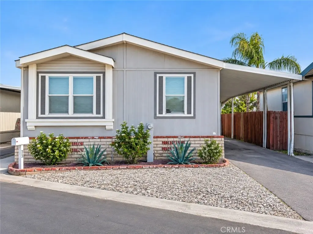 135 N Pepper 50, Rialto, CA — listing photo 1