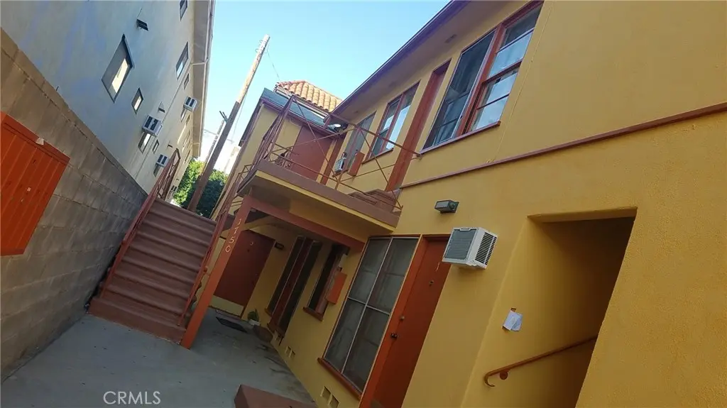 1750 Purdue, Los Angeles, CA — listing photo 1