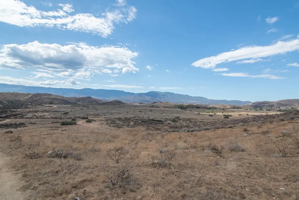42122 Powerline Road, Hemet, CA — listing photo 1