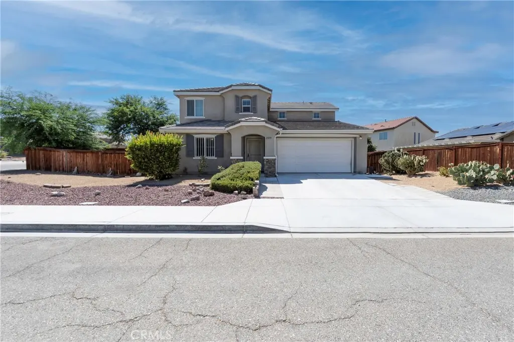 13579 Granite Peak, Victorville, CA — listing photo 1