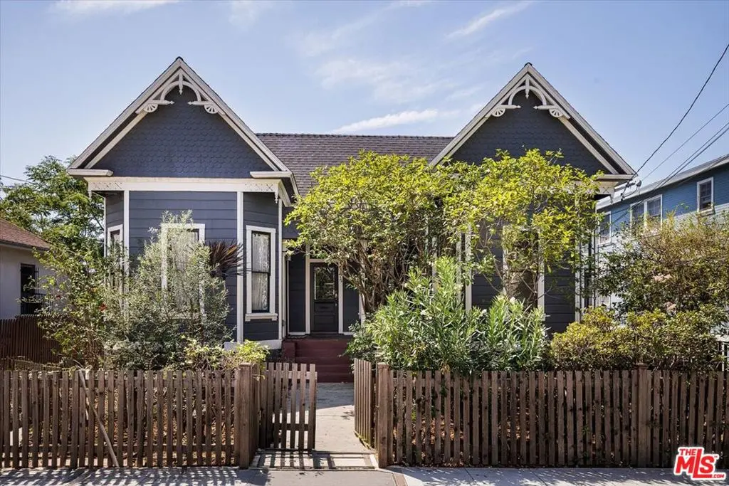 1334 Calumet Avenue, Los Angeles, CA — listing photo 1