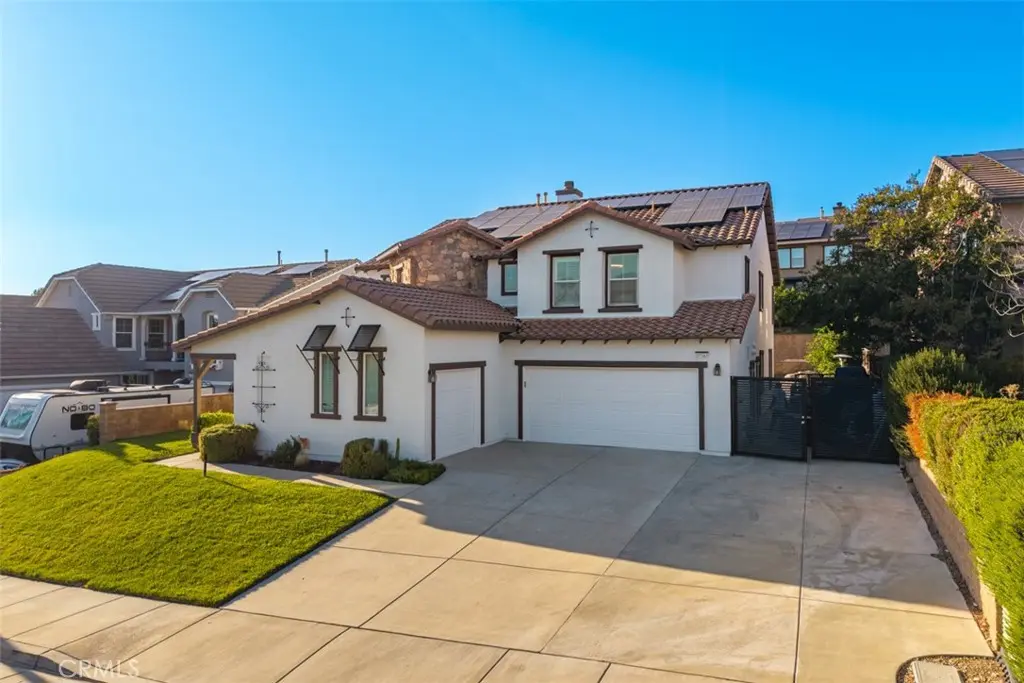 27367 Pinyon, Murrieta, CA — listing photo 1